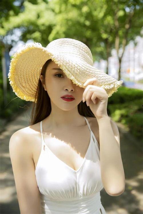 网红周依涵,从网红到影响力人物，她的蜕变之路