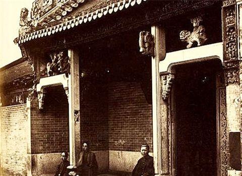 老宅闹鬼吃瓜,一场惊心动魄的吃瓜大戏